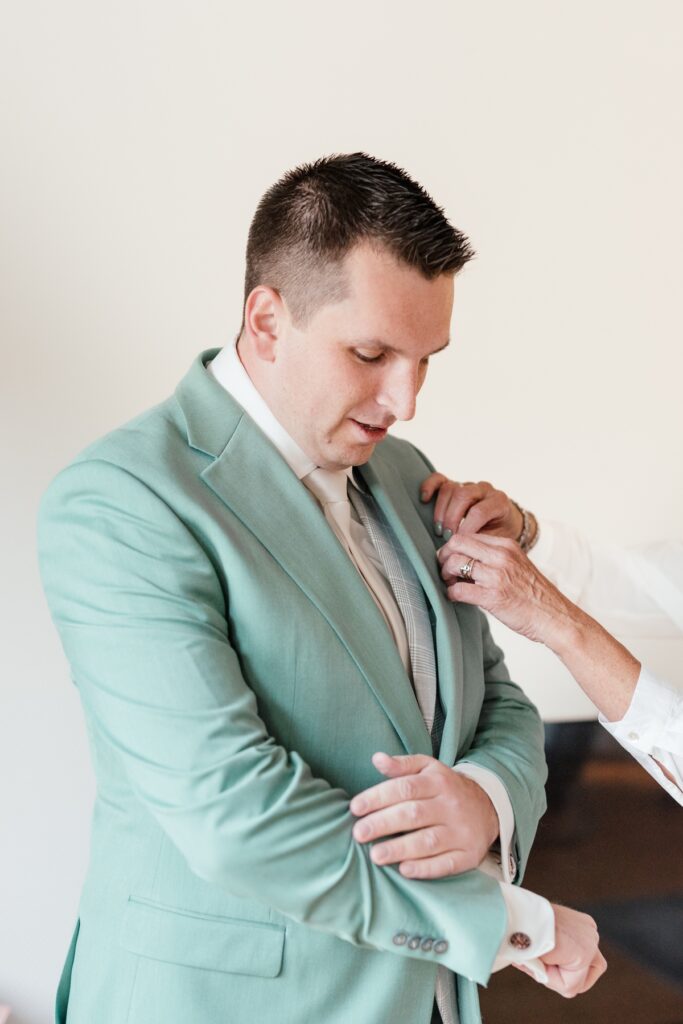 Trouwen bij Brasserie Oostgaag | Bruiloft Jurre & Saskia | Madelon Tijdink photography