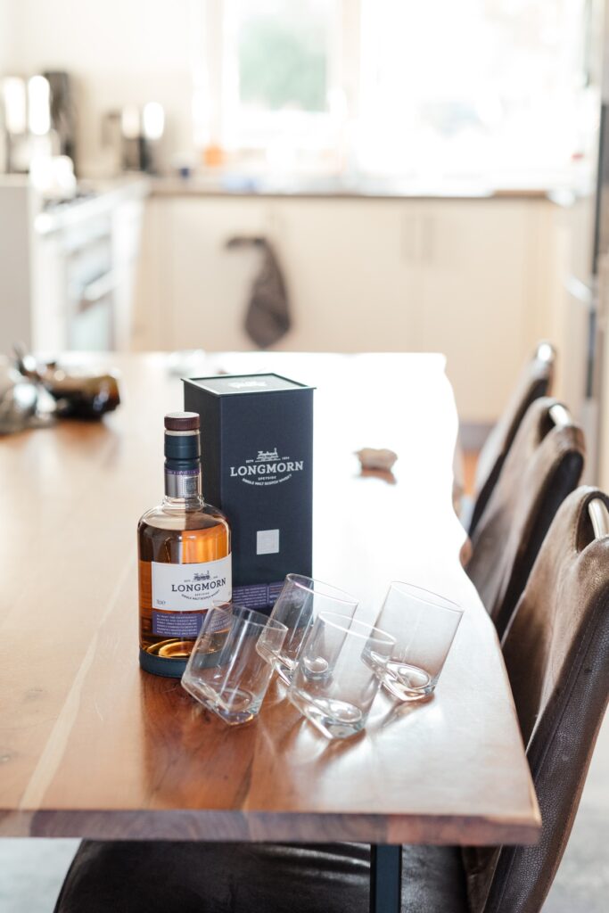 Trouwen bij Brasserie Oostgaag | Bruiloft Jurre & Saskia | Madelon Tijdink photography