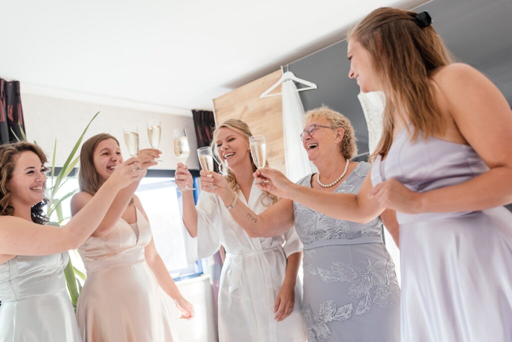 Trouwen bij Brasserie Oostgaag | Bruiloft Jurre & Saskia | Madelon Tijdink photography