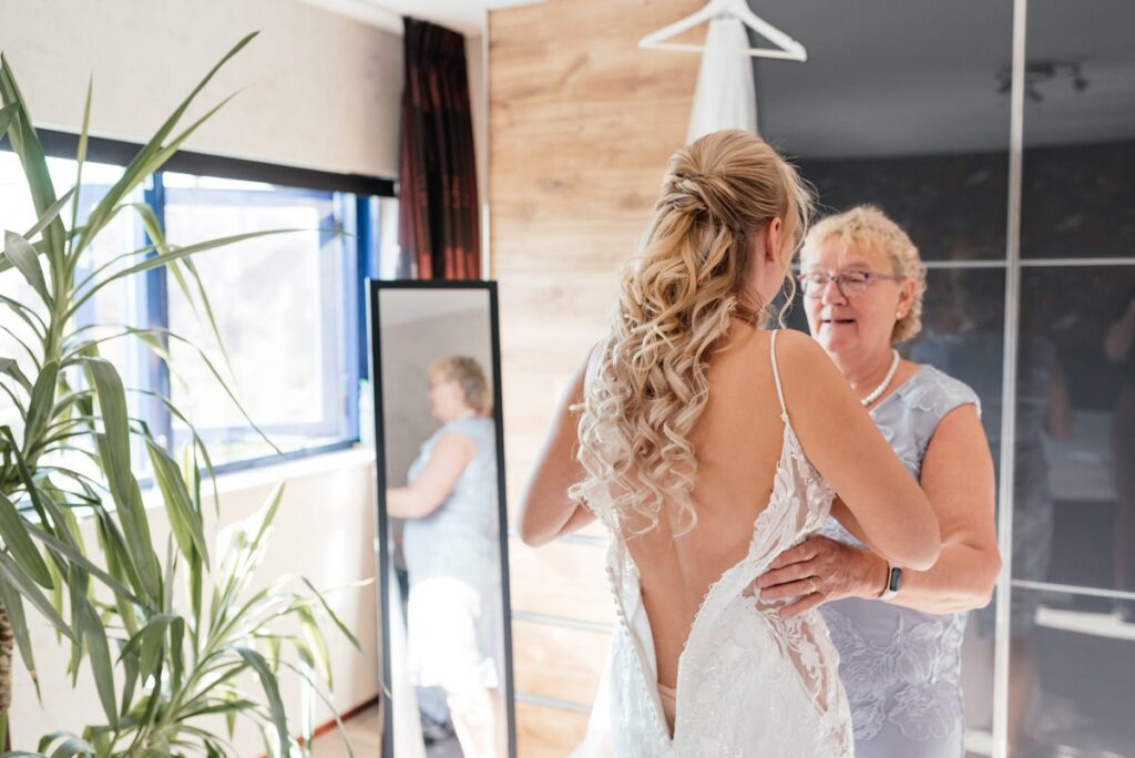 Trouwen bij Brasserie Oostgaag | Bruiloft Jurre & Saskia | Madelon Tijdink photography