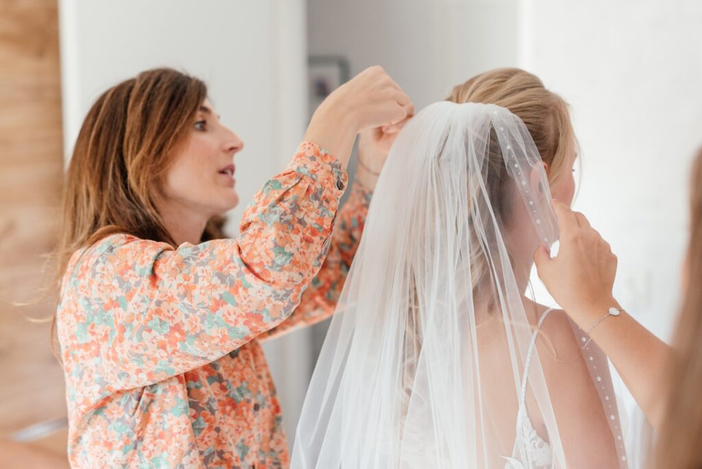 Trouwen bij Brasserie Oostgaag | Bruiloft Jurre & Saskia | Madelon Tijdink photography