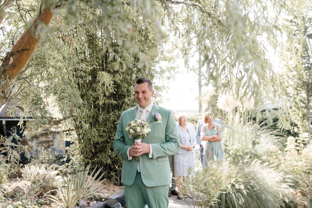 Trouwen bij Brasserie Oostgaag | Bruiloft Jurre & Saskia | Madelon Tijdink photography