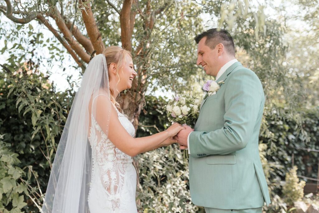 Trouwen bij Brasserie Oostgaag | Bruiloft Jurre & Saskia | Madelon Tijdink photography