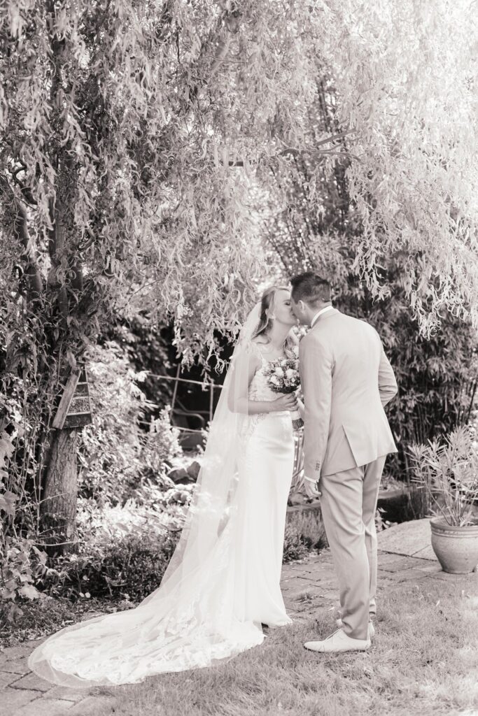 Trouwen bij Brasserie Oostgaag | Bruiloft Jurre & Saskia | Madelon Tijdink photography