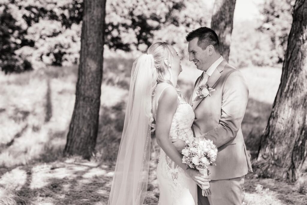 Fotoshoot Waalsdorpervlakte | Bruiloft Jurre & Saskia | Madelon Tijdink photography