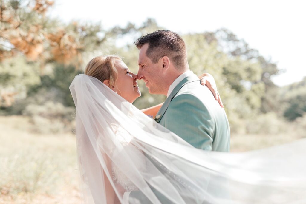 Fotoshoot Waalsdorpervlakte | Bruiloft Jurre & Saskia | Madelon Tijdink photography