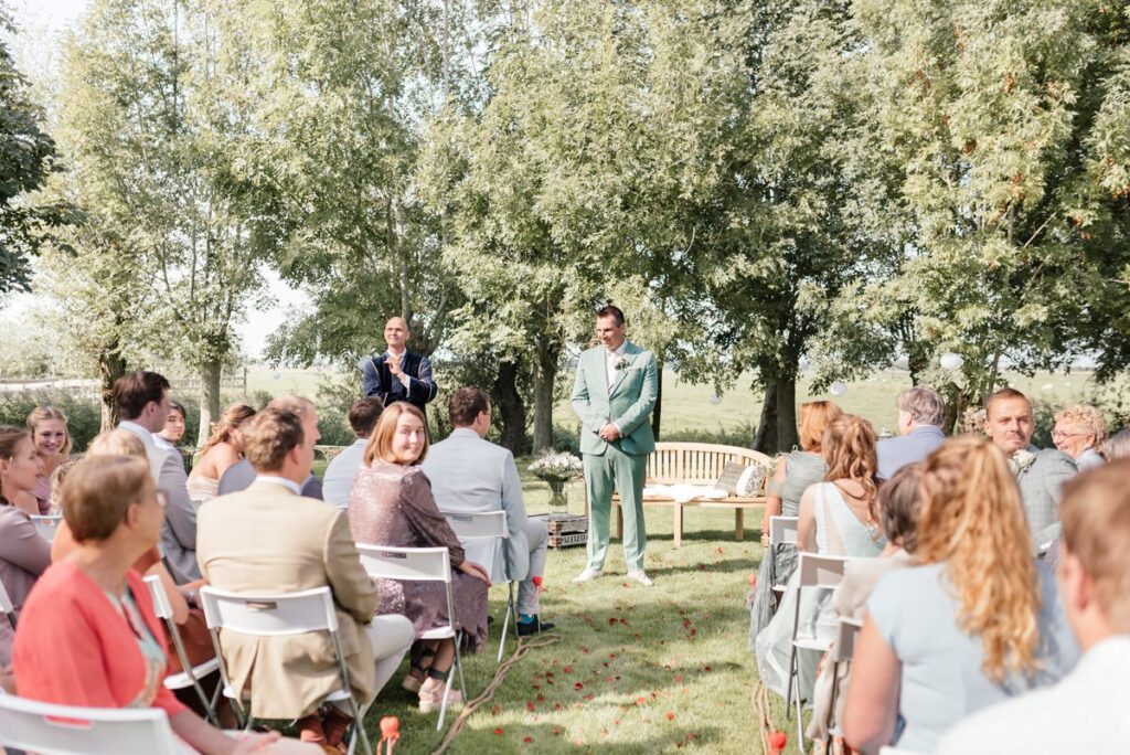 Trouwen bij Brasserie Oostgaag | Bruiloft Jurre & Saskia | Madelon Tijdink photography