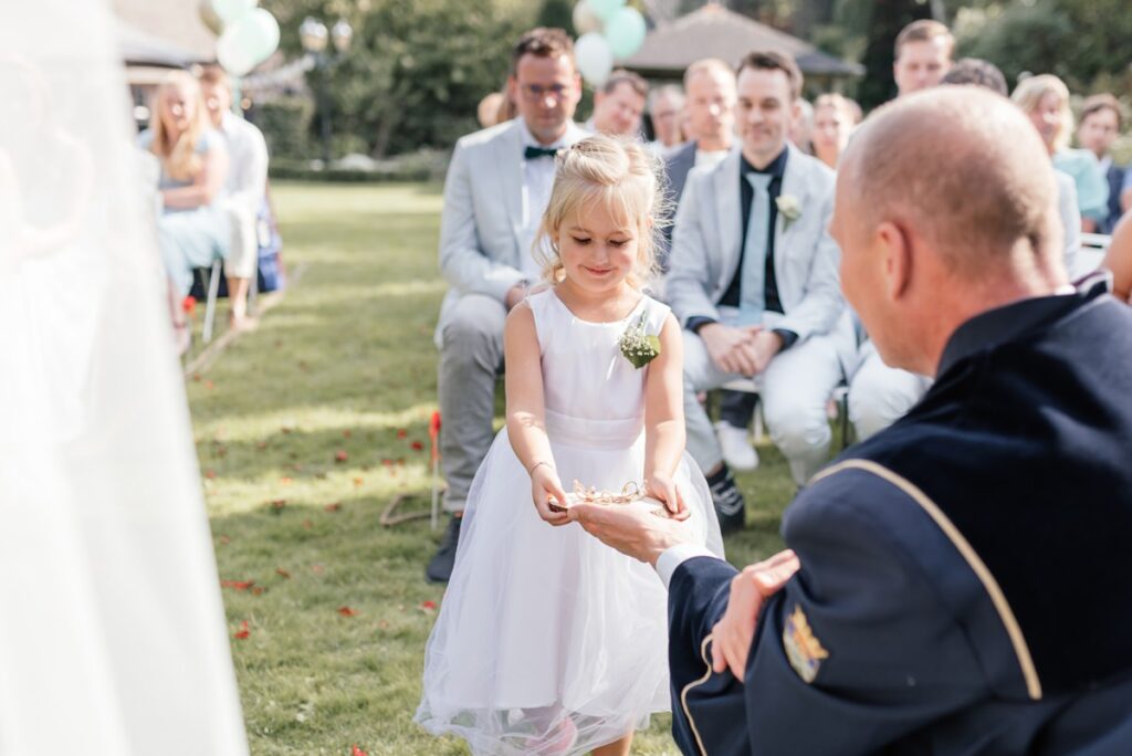 Trouwen bij Brasserie Oostgaag | Bruiloft Jurre & Saskia | Madelon Tijdink photography