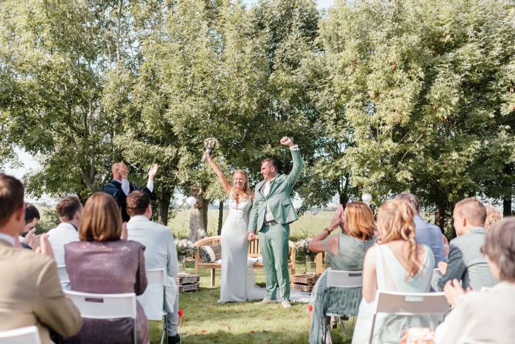 Trouwen bij Brasserie Oostgaag | Bruiloft Jurre & Saskia | Madelon Tijdink photography