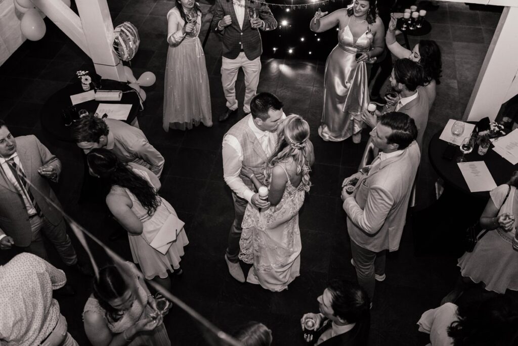 Trouwen bij Brasserie Oostgaag | Bruiloft Jurre & Saskia | Madelon Tijdink photography